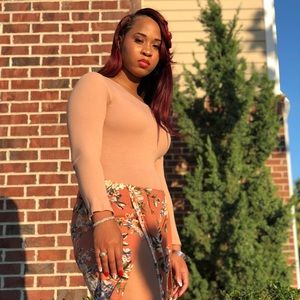 Meet your Posher, Denisha